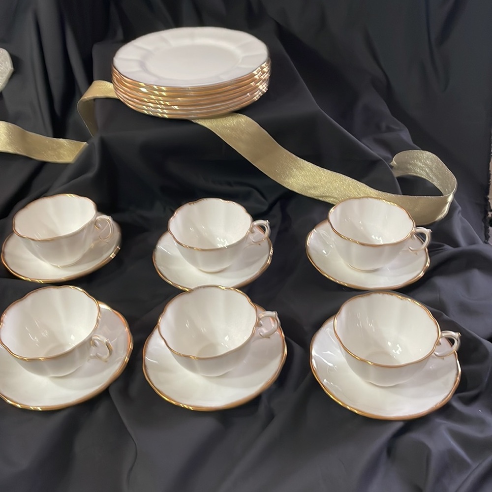 Royal Albert Rare ,  stunning VTG  coffee  set of  6